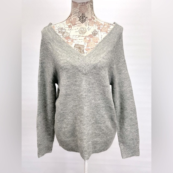PEYTON‎ JENSEN Gray double V neck sweater size S - Picture 1 of 13